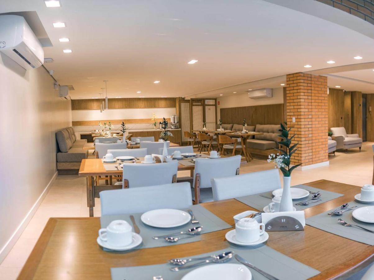 Village Du Lac Hotel Помероди Экстерьер фото